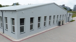 Hala usługowa z biurem