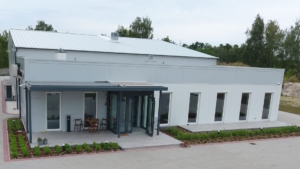 Hala usługowa z biurem