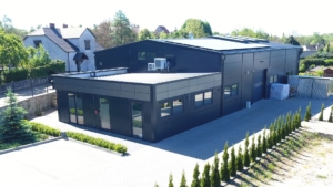 Hala magazynowa z biurem