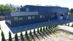 Hala magazynowa z biurem